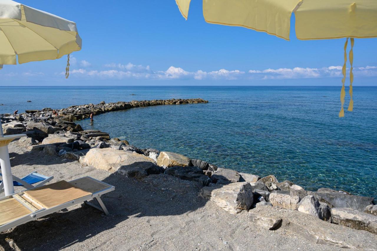 Villaggio Stella Del Sud & Resort Pisciotta Exterior foto